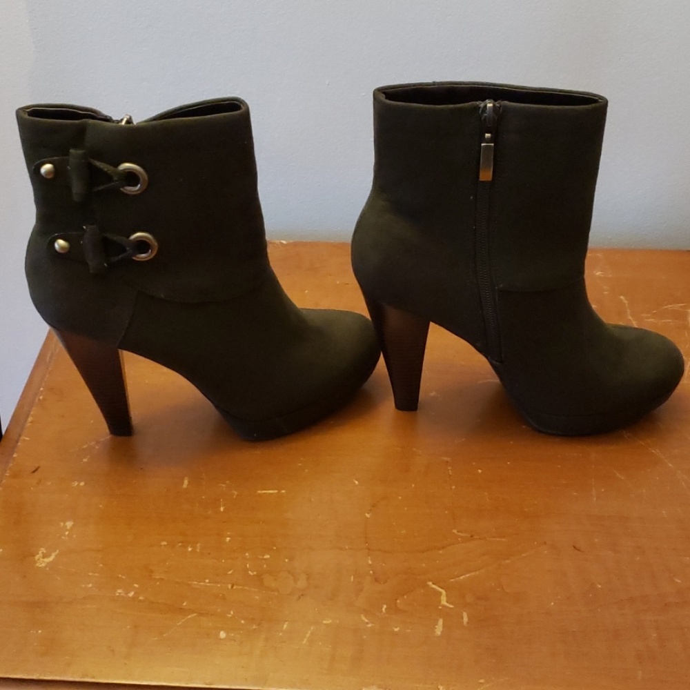 Ankle boots
